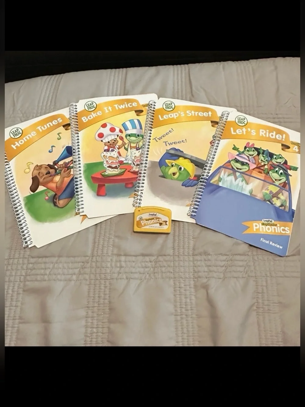 LEAP FROG Easy Reader Phonics 4 Book Set and Cartridge GREAT Condition RARE